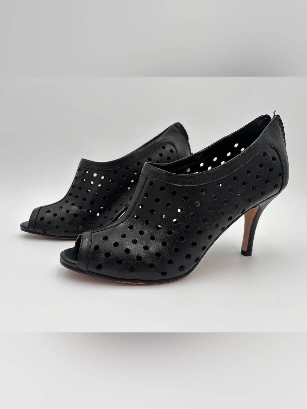 Van Eli Black Leather Perforated Peep Toe Heels Booties Size 9.5M